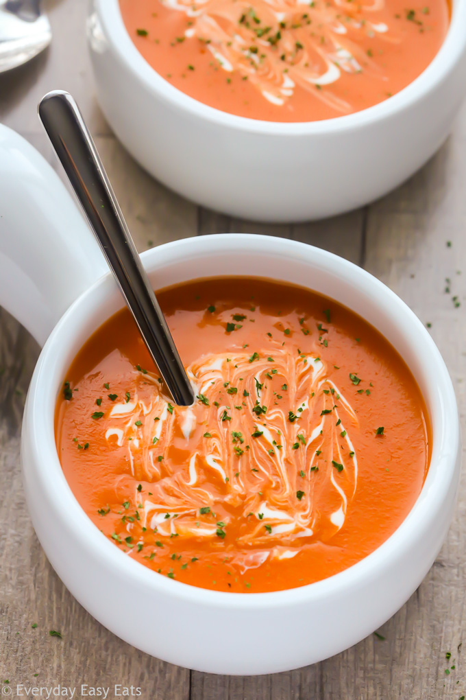 Craft the Best Creamy Tomato Soup for Your Grilled Cheese